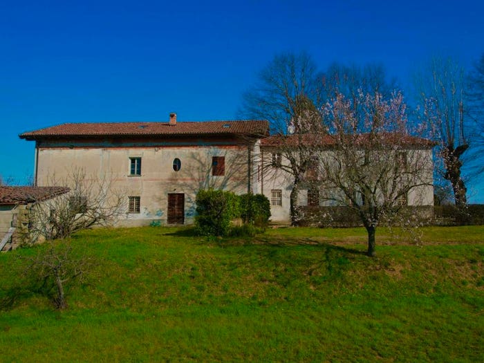 Casa con 6 locali in vendita in Strada del Castellone, Novi Ligure