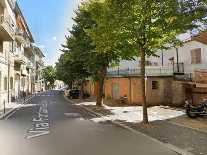 Appartamento bilocale in vendita in Via Fontanavecchia, Carbognano