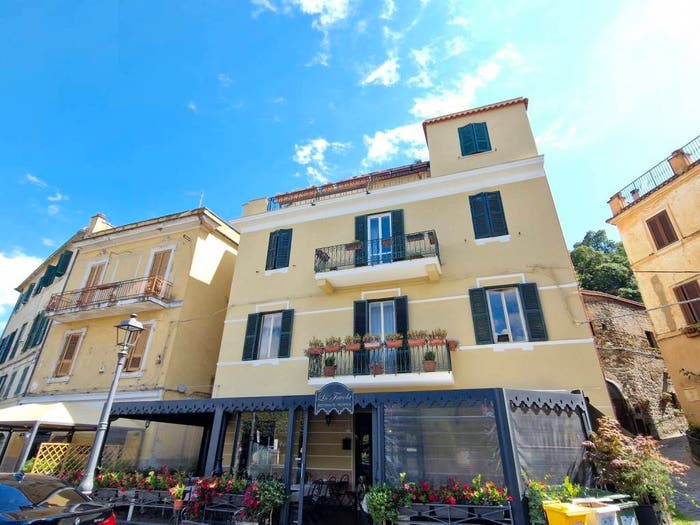 Appartamento con 5 locali in vendita in Piazza Giuseppe Garibaldi, Montecompatri, Monte Compatri