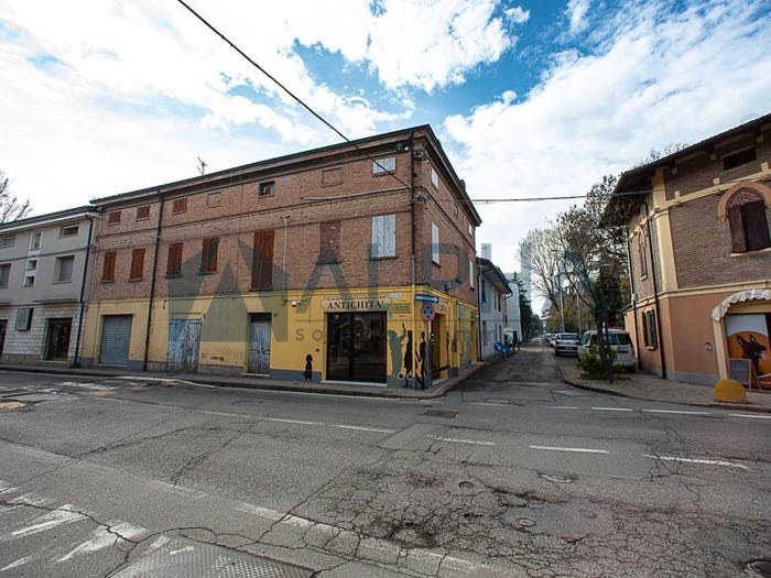 Appartamento con 5 locali in vendita in Via Ciro Menotti, Centro, Castelnuovo Rangone