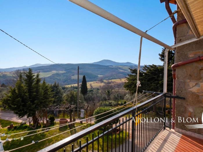 Appartamento con 6 locali in vendita in Strada del Pozzo, Castiglione d'Orcia