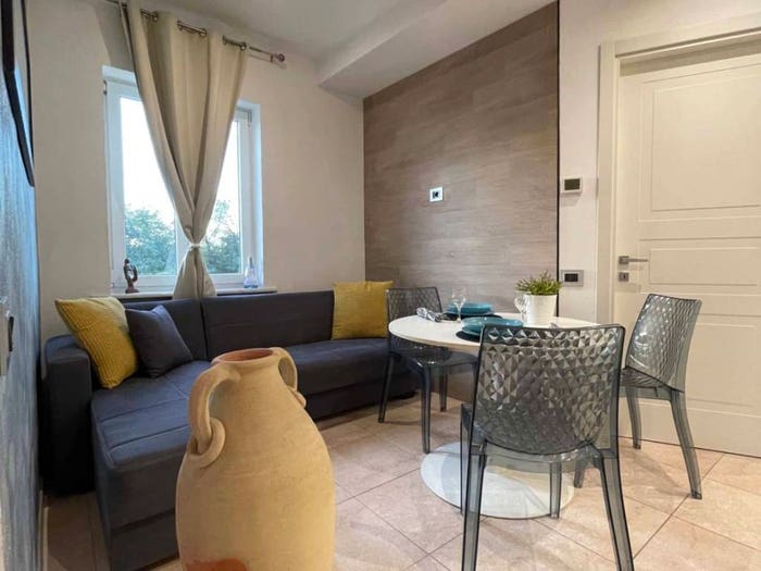 Appartamento trilocale in affitto in Via della Chiesa Rossa, Gratosoglio, Milano