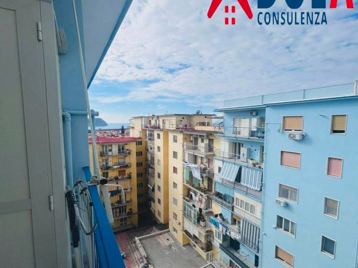 Appartamento trilocale in vendita in Via Sibilla, Bagnoli, Napoli