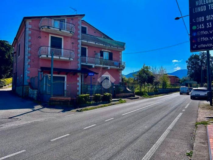 Casa quadrilocale in vendita in Strada Statale, Pozzillo, Fisciano