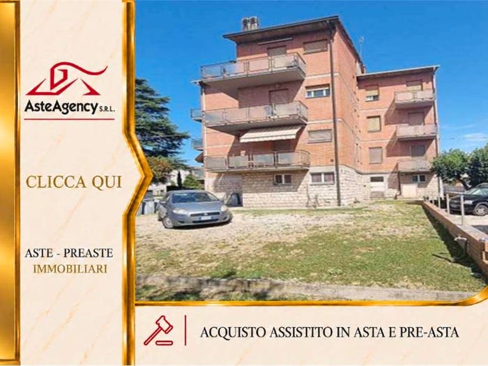 Appartamento con 6 locali in vendita in Via C'Impanzi, Montebello, Perugia