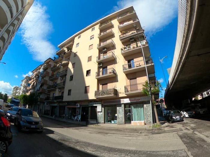 Appartamento trilocale in vendita in via Panebianco, Panebianco Tribunale, Cosenza
