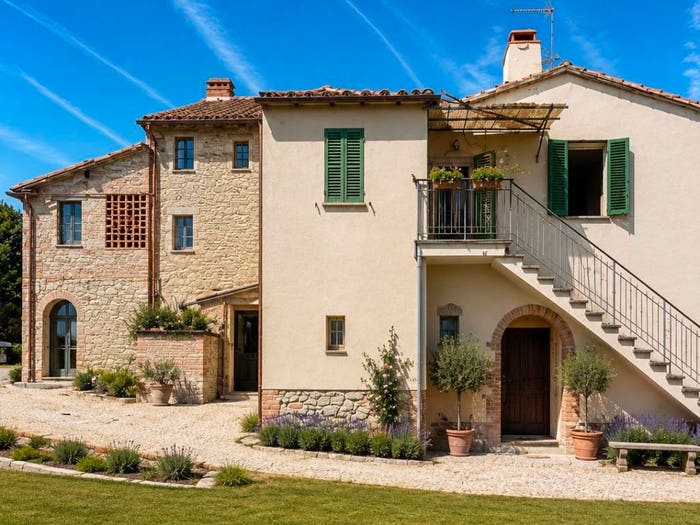 Casa con 6 locali in vendita in Pucciarelli, Castiglione del Lago