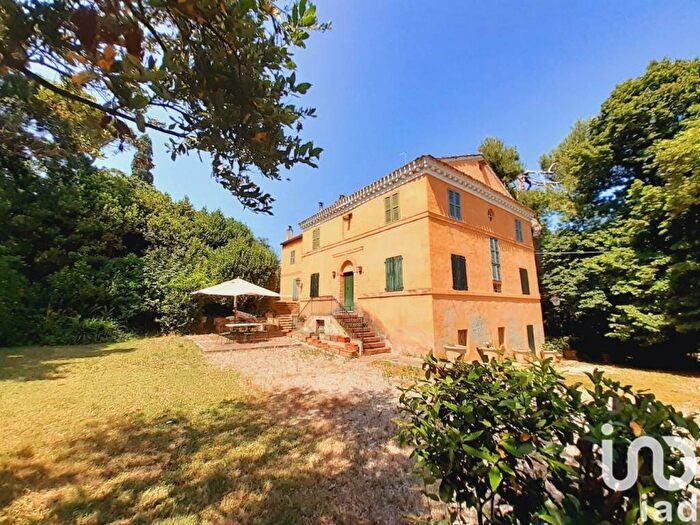 Casa con 6 locali in vendita in Vicolo strada provinciale paludi, Fermo