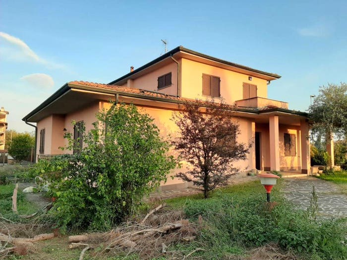 Casa con 5 locali in vendita in Via Antonio Vivaldi, Lurano