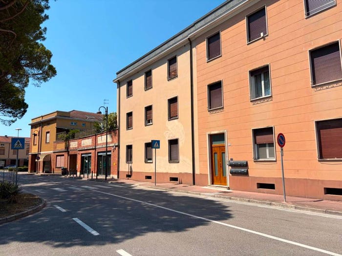 Appartamento quadrilocale in vendita in Via Resi Marinotti, Centro, Torviscosa