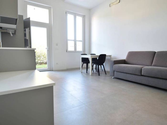 Appartamento monolocale in vendita in Via Edoardo Giraud, Viale Ungheria Mecenate, Milano