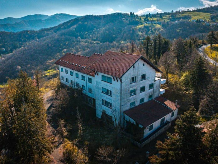 Casa in vendita in Via Alpini, Centro, Crocefieschi