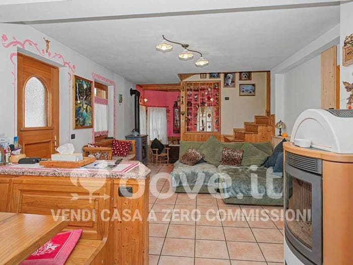 Casa con 5 locali in vendita in Via Cancellade, La Valle Agordina
