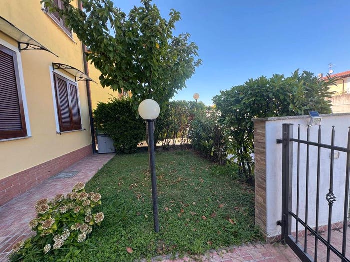 Appartamento bilocale in vendita in Via Vigna, Roncaro