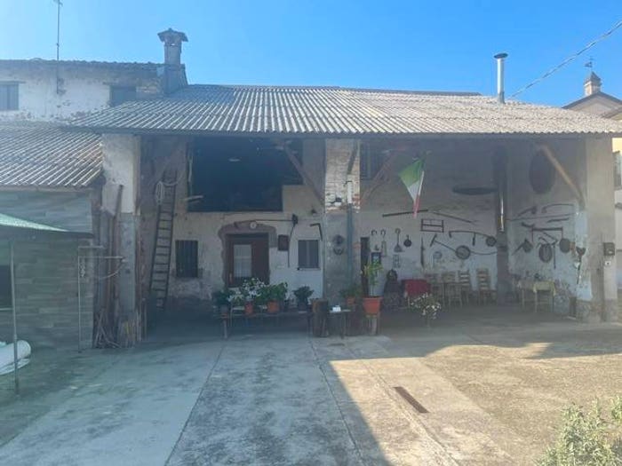 Casa con 6 locali in vendita in Via Tomella, Credera Rubbiano