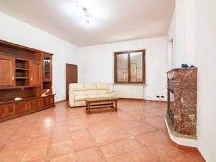 Appartamento quadrilocale in vendita in Via Ferragutti, Bressana, Bressana Bottarone
