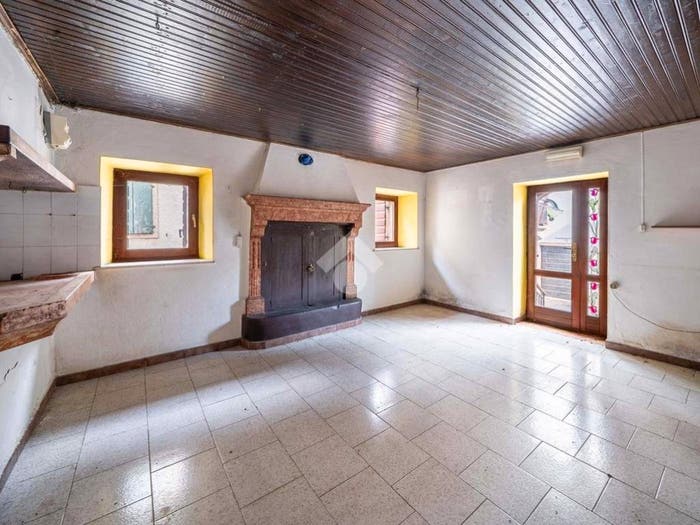 Casa con 5 locali in vendita in Piazza San Vitale, San Vitale, Roverè Veronese
