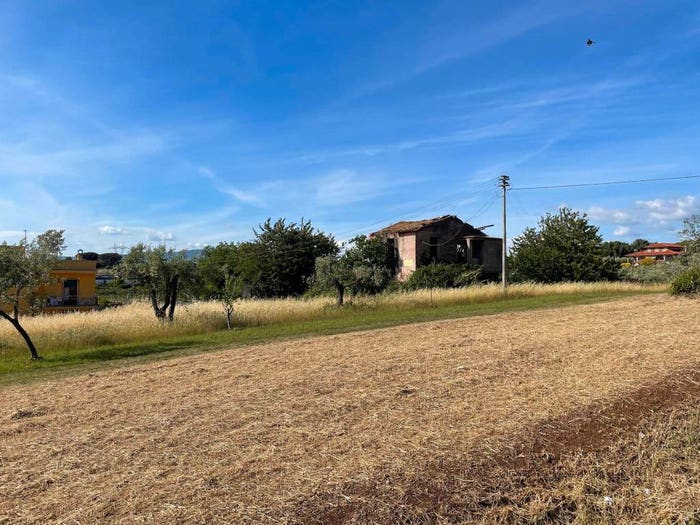 Casa quadrilocale in vendita in Corso della Repubblica, Centro, Cisterna di Latina