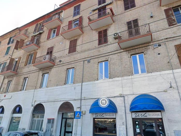 Appartamento trilocale in vendita in Via Settembre, Capodimonte, Ancona