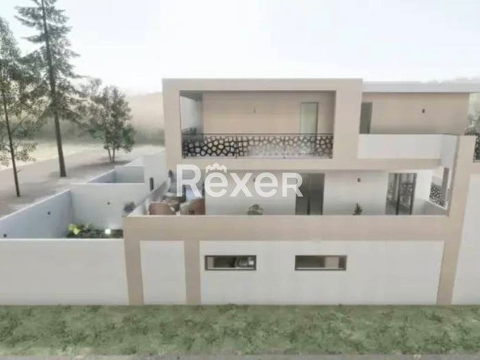 Casa con 5 locali in vendita in Via Filzi, Parete