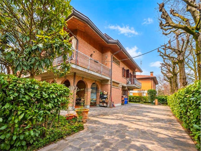 Casa con 6 locali in vendita in Morbidina Cuneo, Carpi