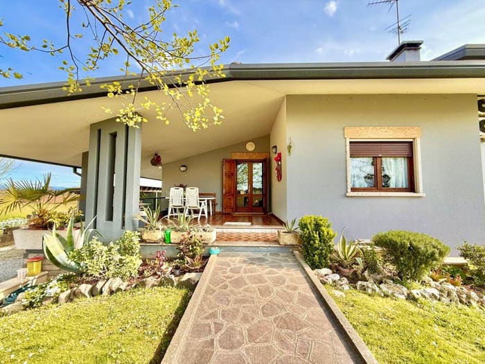 Casa con 6 locali in vendita in Cologna Veneta