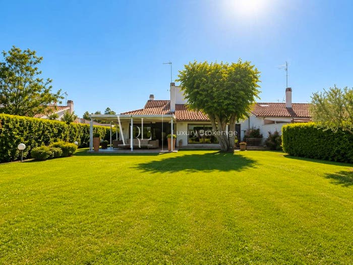 Casa con 6 locali in vendita in Olgiata, Roma