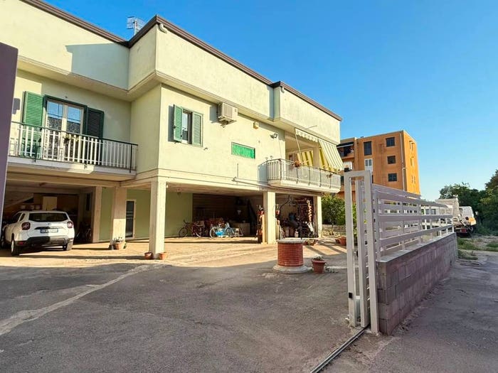 Casa quadrilocale in vendita in Via Ludovico Ariosto, San Vitaliano