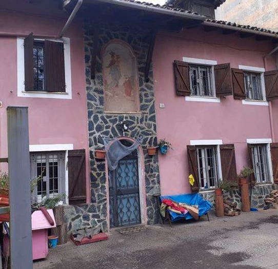 Casa quadrilocale in vendita in Novi Ligure