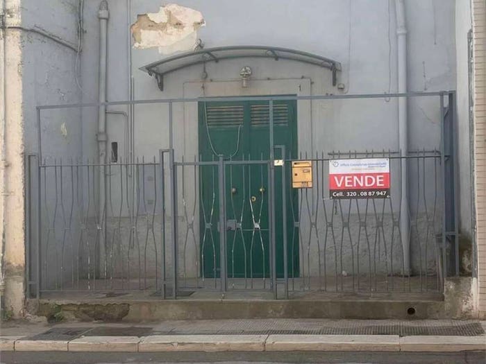 Casa bilocale in vendita in Centro, Canosa di Puglia