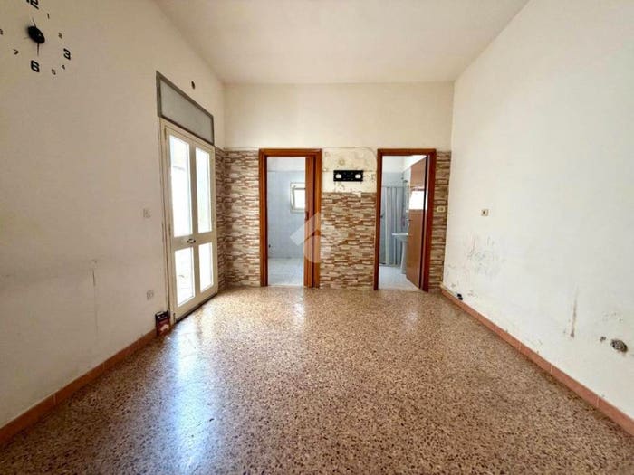 Casa trilocale in vendita in Via cavour, Centro, Lizzanello