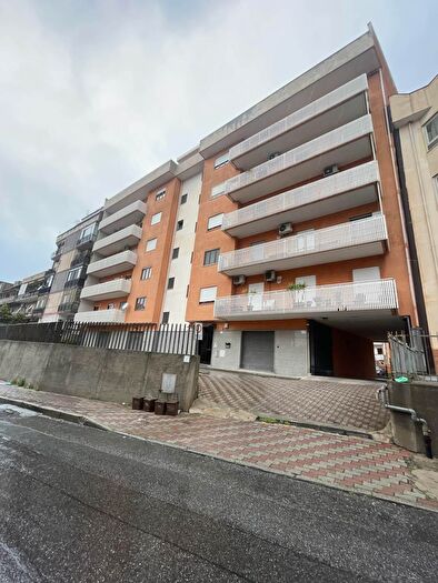 Appartamento con 5 locali in vendita in Reggio Calabria