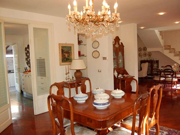 Casa con 6 locali in vendita in Marco Polo Don Bosco, Viareggio