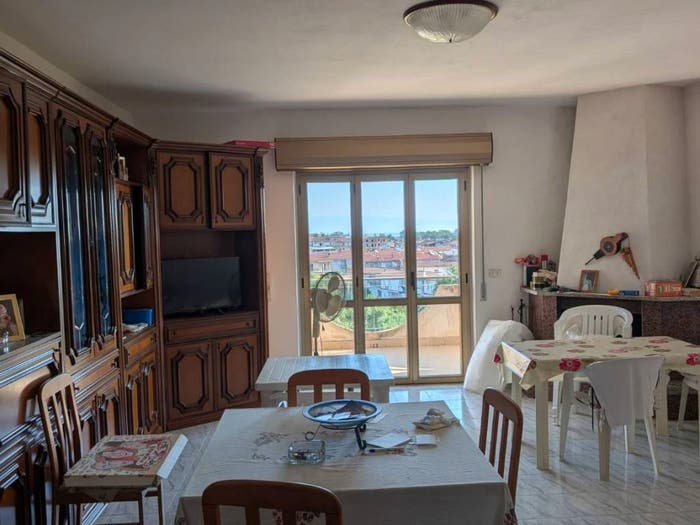 Casa trilocale in vendita in Via Don Luigi Sturzo, Badolato Marina, Badolato