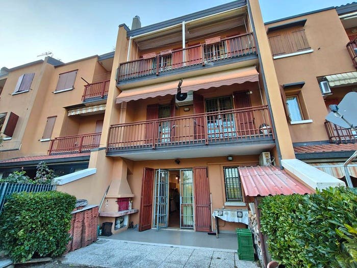 Casa con 6 locali in vendita in Via Nicolò Sanuti, Fontana, Sasso Marconi