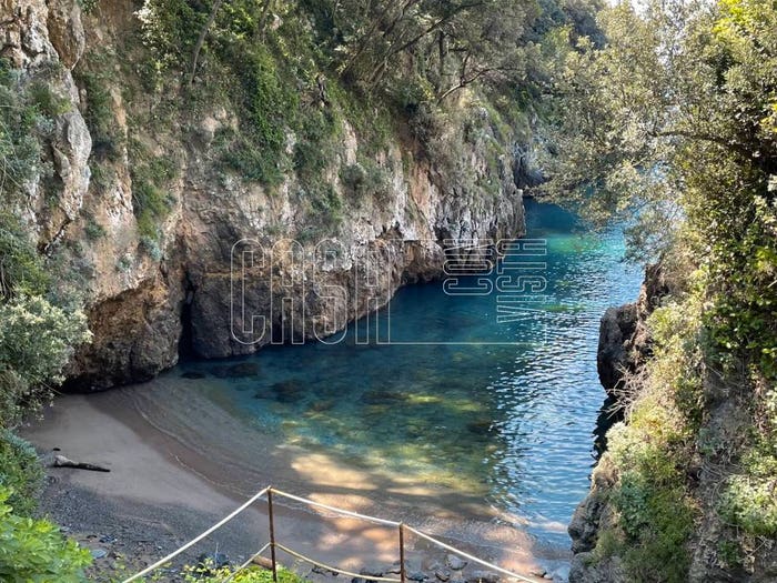 Appartamento quadrilocale in vendita in Località Cala, La Serra Tellaro, Lerici