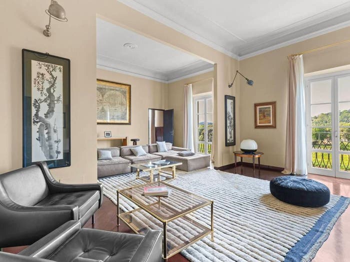 Appartamento con 6 locali in vendita in Lungarno Vespucci, Borgo Ognissanti Il Prato, Firenze
