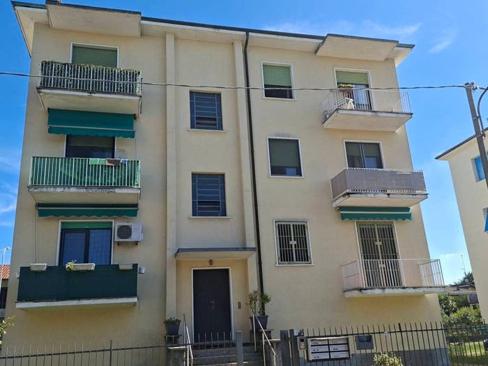 Appartamento trilocale in vendita in Sciarè, Gallarate