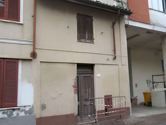 Appartamento trilocale in vendita in Via Garibaldi, Ferrera Erbognone