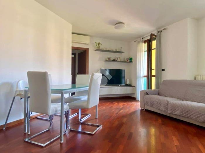 Appartamento trilocale in vendita in Via monti, Muggiano, Milano