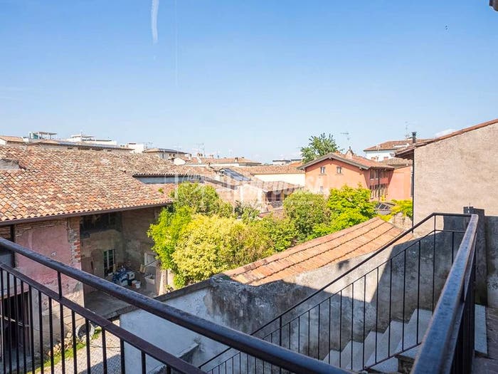Appartamento trilocale in vendita in Via Treramati, Centro, Montichiari