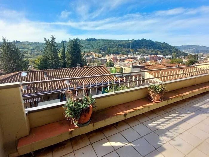 Appartamento con 5 locali in vendita in Via Spartaco Lavagnini, Antella, Bagno a Ripoli