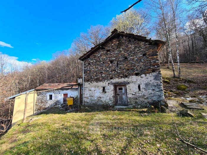 Casa trilocale in vendita in Colico