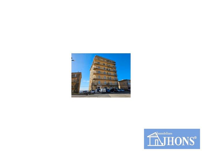 Appartamento trilocale in vendita in Centro, Enna