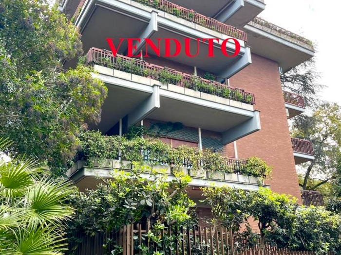 Appartamento trilocale in vendita in Via Vallombrosa, Cortina d'Ampezzo, Roma