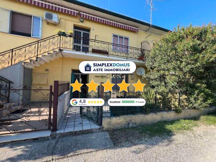 Appartamento con 5 locali in vendita in Via Angiolo Poli, Centro, Legnago