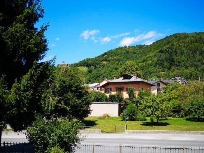 Appartamento trilocale in vendita in Strada Statale, Vernante