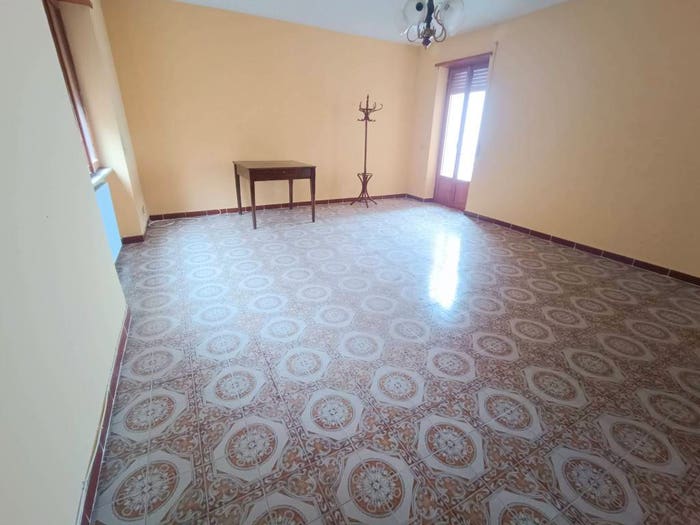 Appartamento quadrilocale in vendita in Via Santissima Trinità, Roiate