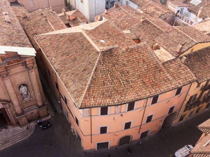 Casa con 6 locali in vendita in Via Garibaldi, Centro Storico, Foligno