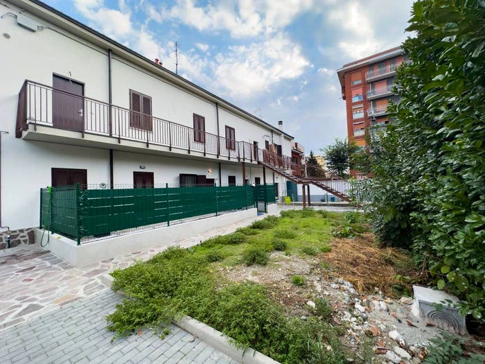 Appartamento trilocale in vendita in Via Verbano, San Giuseppe, Monza